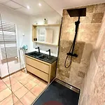 Appartement Joli T3 Renove, Au Coeur De Ales, Pour 6pers Alès