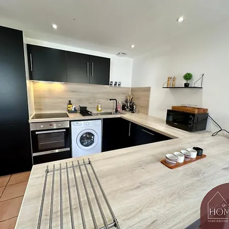 Appartement Joli T3 Renove, Au Coeur De Ales, Pour 6pers Alès